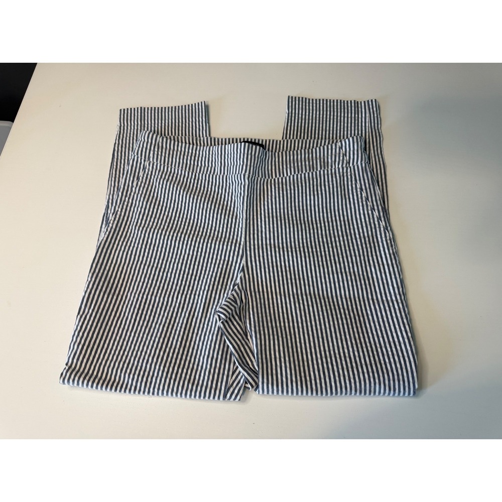 Jones & Co Jones New York Blue White Striped Seersucker Cropped Pants Womens 10